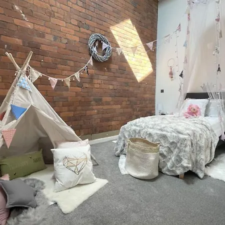 شقة 5-bedroom Luxury Duplex Penthouse *