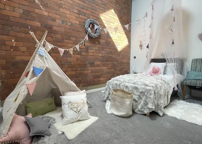 Apartment 5-bedroom Luxury Duplex Penthouse *