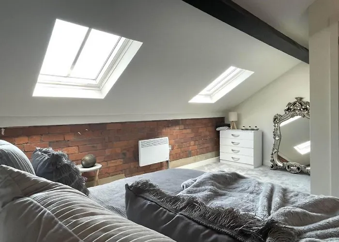 5-bedroom Luxury Duplex Penthouse شقة