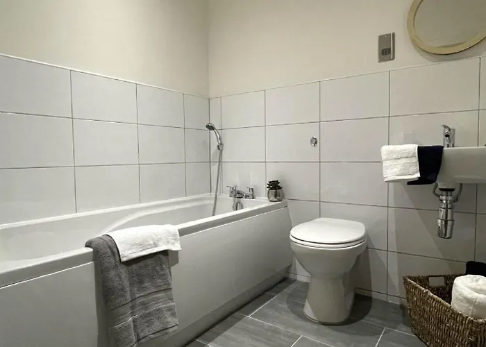 شقة 5-bedroom Luxury Duplex Penthouse *