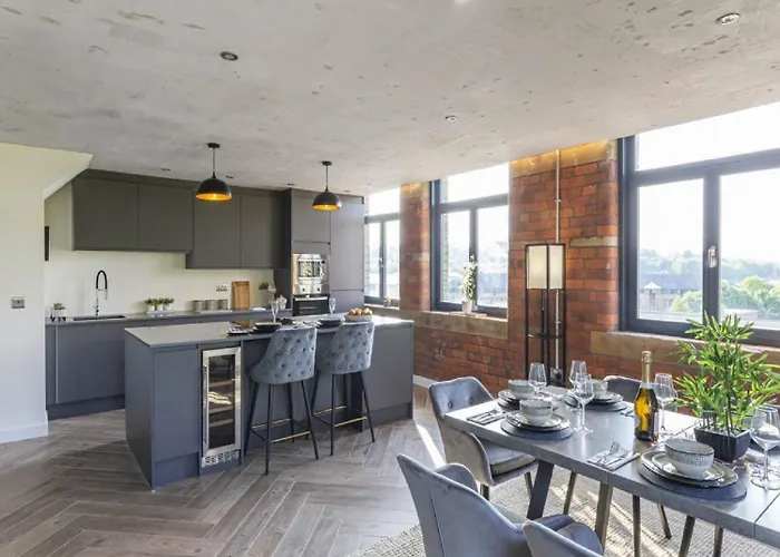 公寓 5-bedroom Luxury Duplex Penthouse *